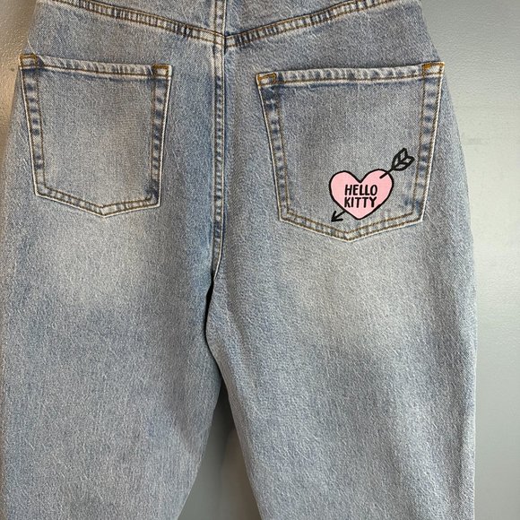 Sanrio Hello Kitty & Dear Daniel Mom Jeans Hot Topic - Junior Sizing - Picture 5 of 5